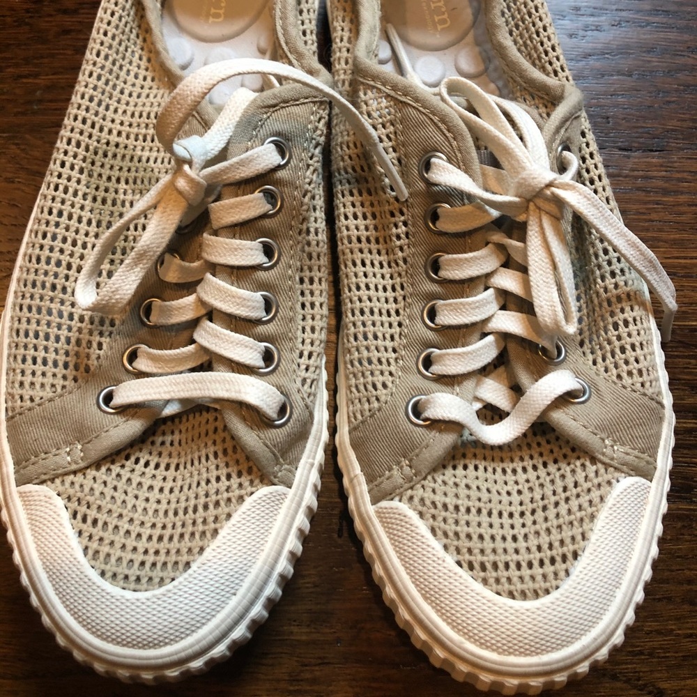 tretorn tournament net sneakers